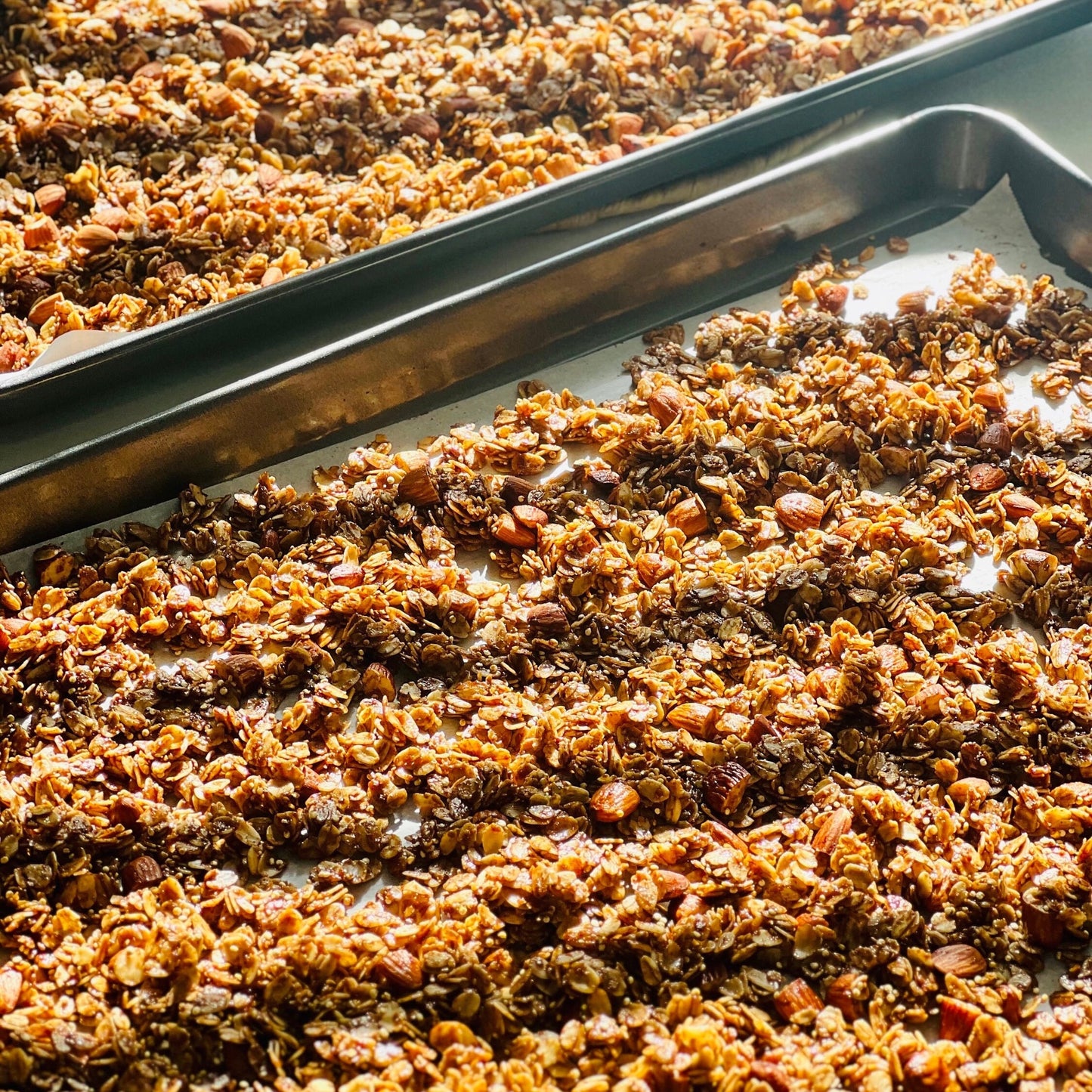 3 Bags of granola, handmade, healthy, vegan, organic, Flavors: 2 Original and 1 Dark chocolate.